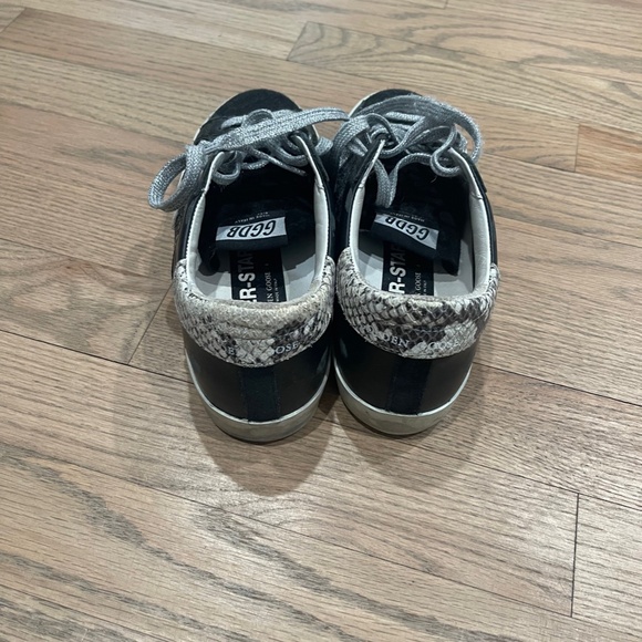 Golden Goose Super Star size 35 Authentic - Picture 3 of 5